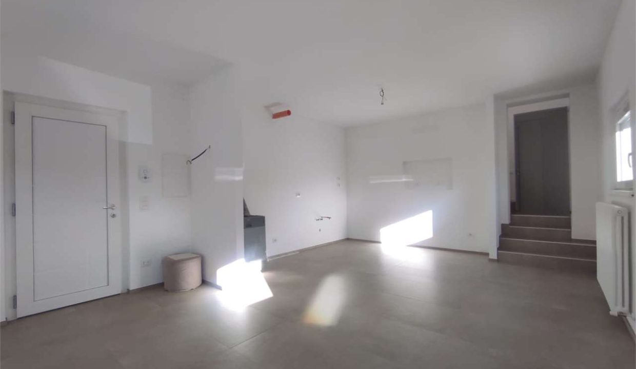imm_12803-20251214082620-1280-